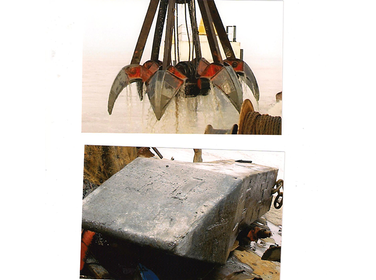 码头前沿疏浚1 - 副本 (2).jpg