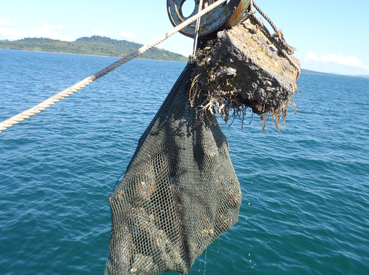 缅甸爆破1 - 副本 (2).JPG