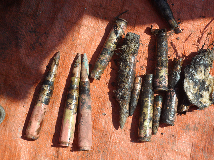 缅甸爆破5 - 副本 (2).JPG